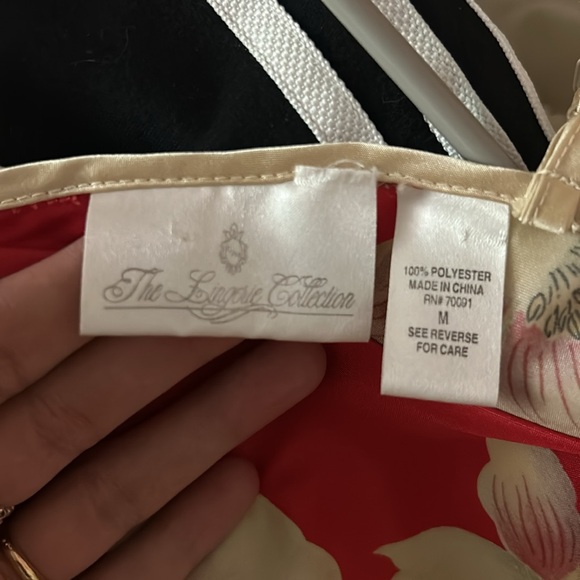 CUTE DRESS - Picture 3 of 6